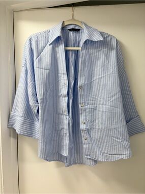 Zara Light Blue & White Pinstripe Button-Down Shirt XS oversized